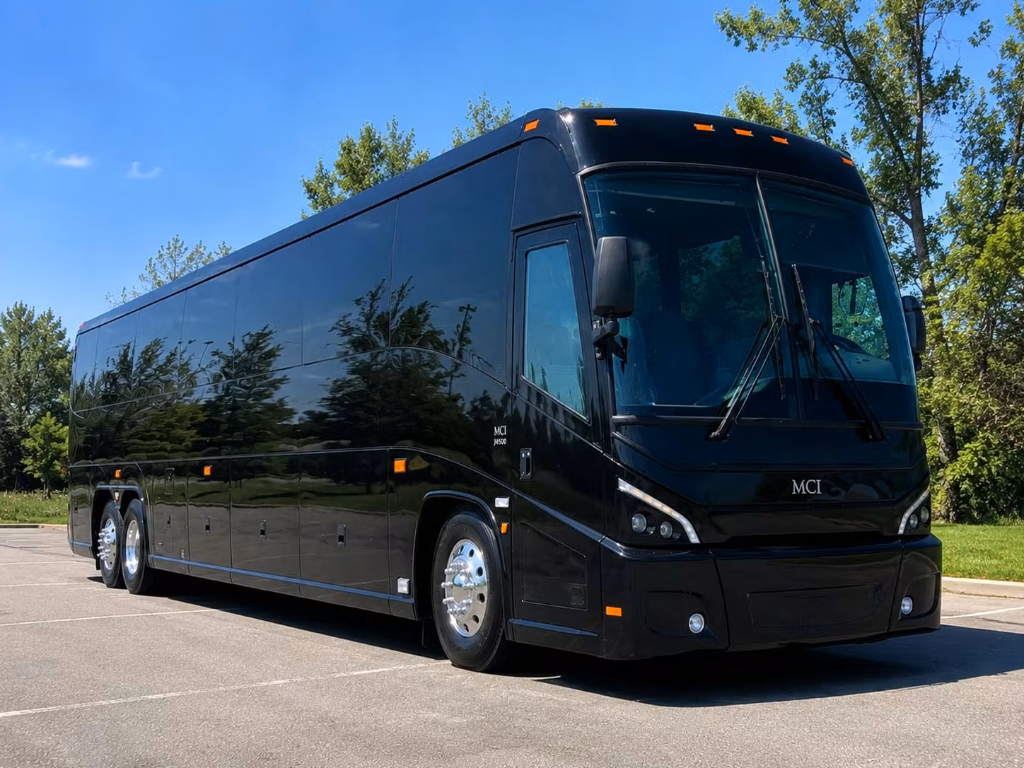 minibus rentals for smaller san bernardino prom groups