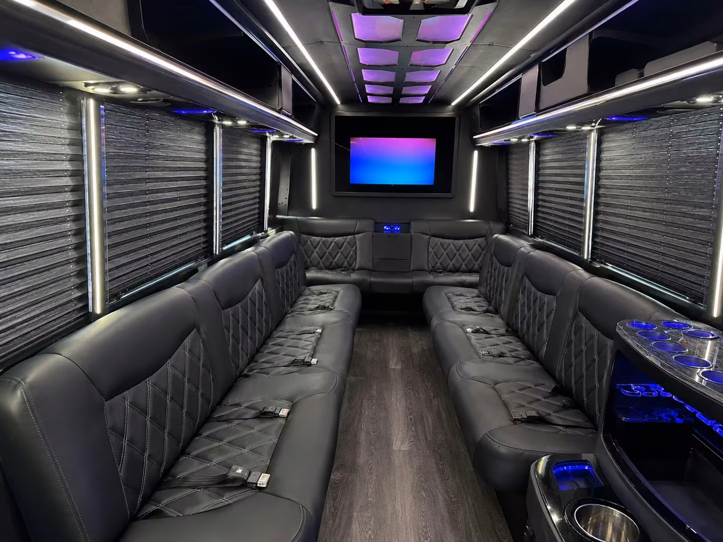 party bus and minibus rentals for shows at yaamava resort casino